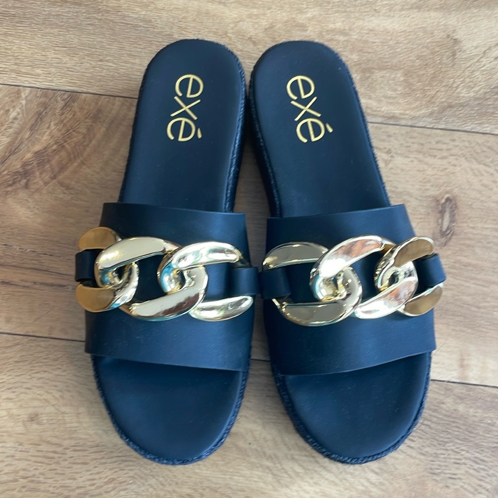 Exe platform sandals.  Black jute, black strap w/gold faux chain detail size 41